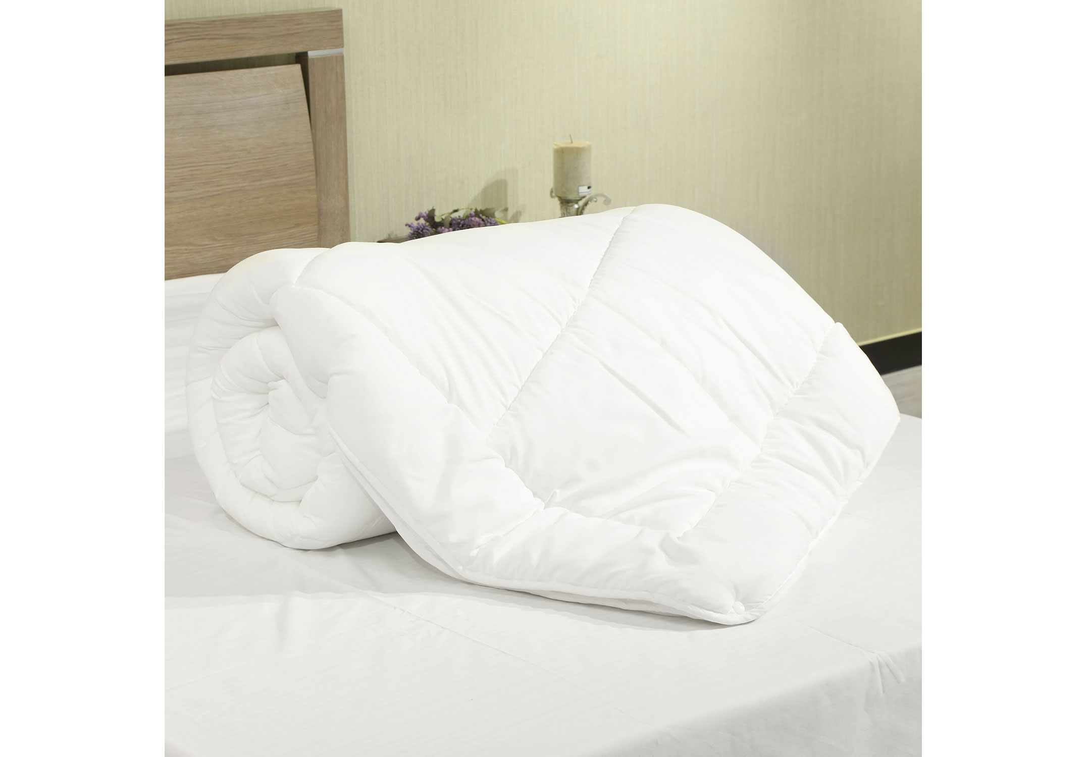 Diamond Embossed Solid Color Breathable Double Quilt for Your Choice